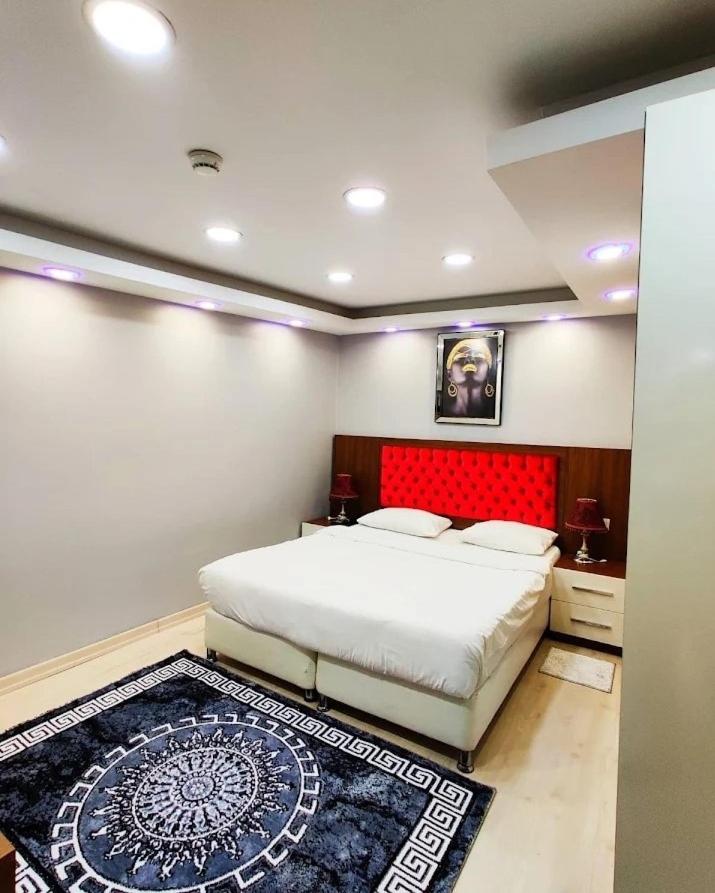 Eyfel Hotel Istanbul Bagian luar foto