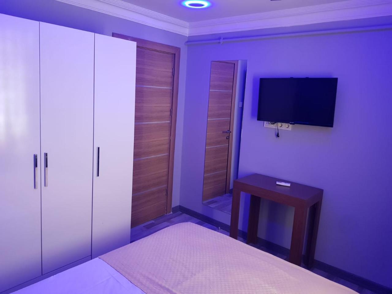Eyfel Hotel Istanbul Bagian luar foto